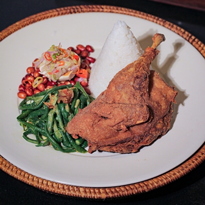 Bebek Goreng LO